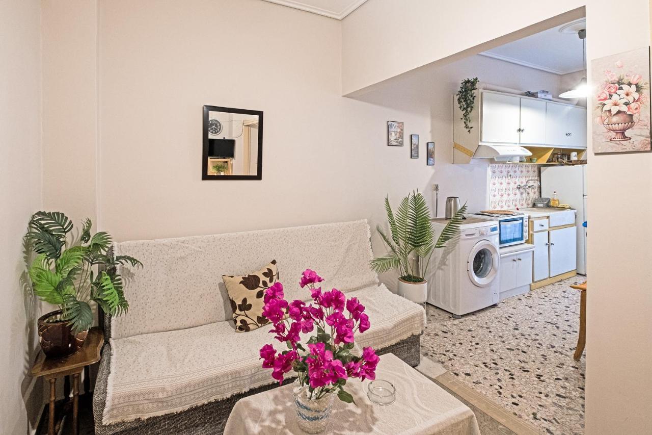 Serenity & Cozy Apartment Kalamata Exterior foto